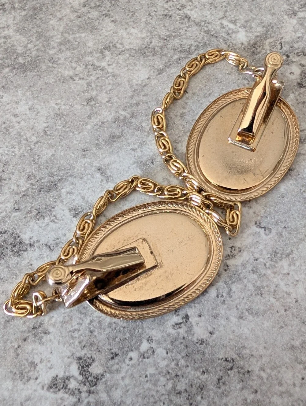 N/A vintage gold